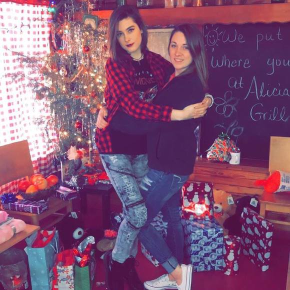 Meet your Posher, Franchesca - Picture 1 of 1